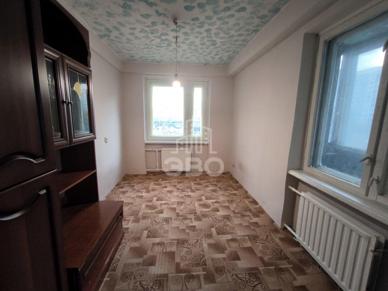 четырехкомнатная квартира в Санкт-Петербурге по адресу: Просвещения проспект, 30, к 1