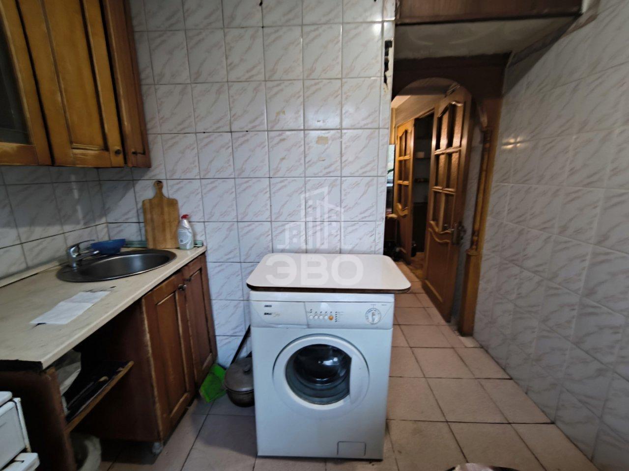 четырехкомнатная квартира в Санкт-Петербурге по адресу: Просвещения проспект, 30, к 1