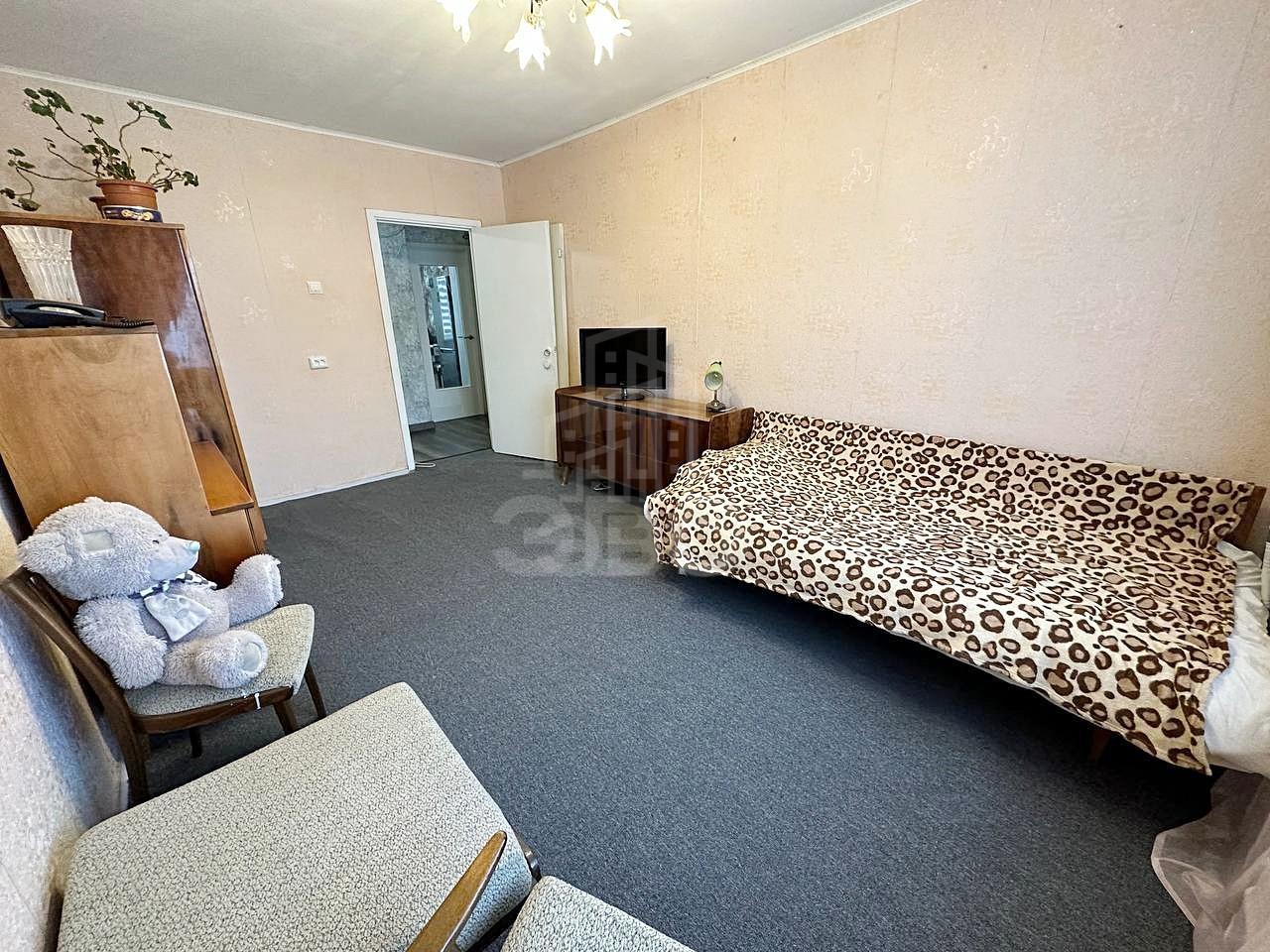 трехкомнатная квартира в Санкт-Петербурге по адресу: Художников проспект, 27, к 1, литера А