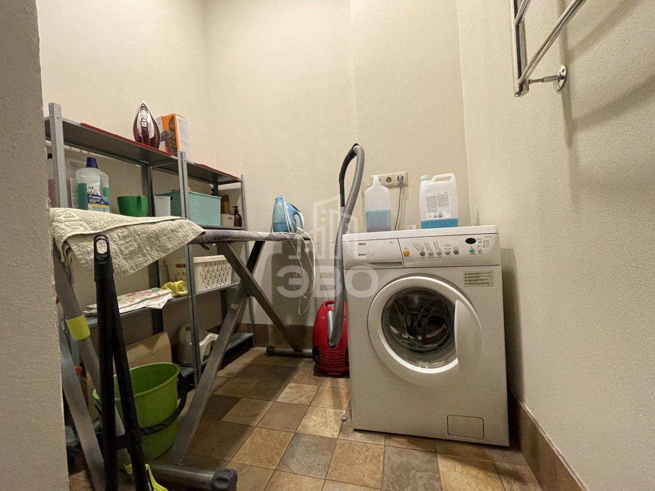 двухкомнатная квартира в Санкт-Петербурге по адресу: Маяковского ул., 1