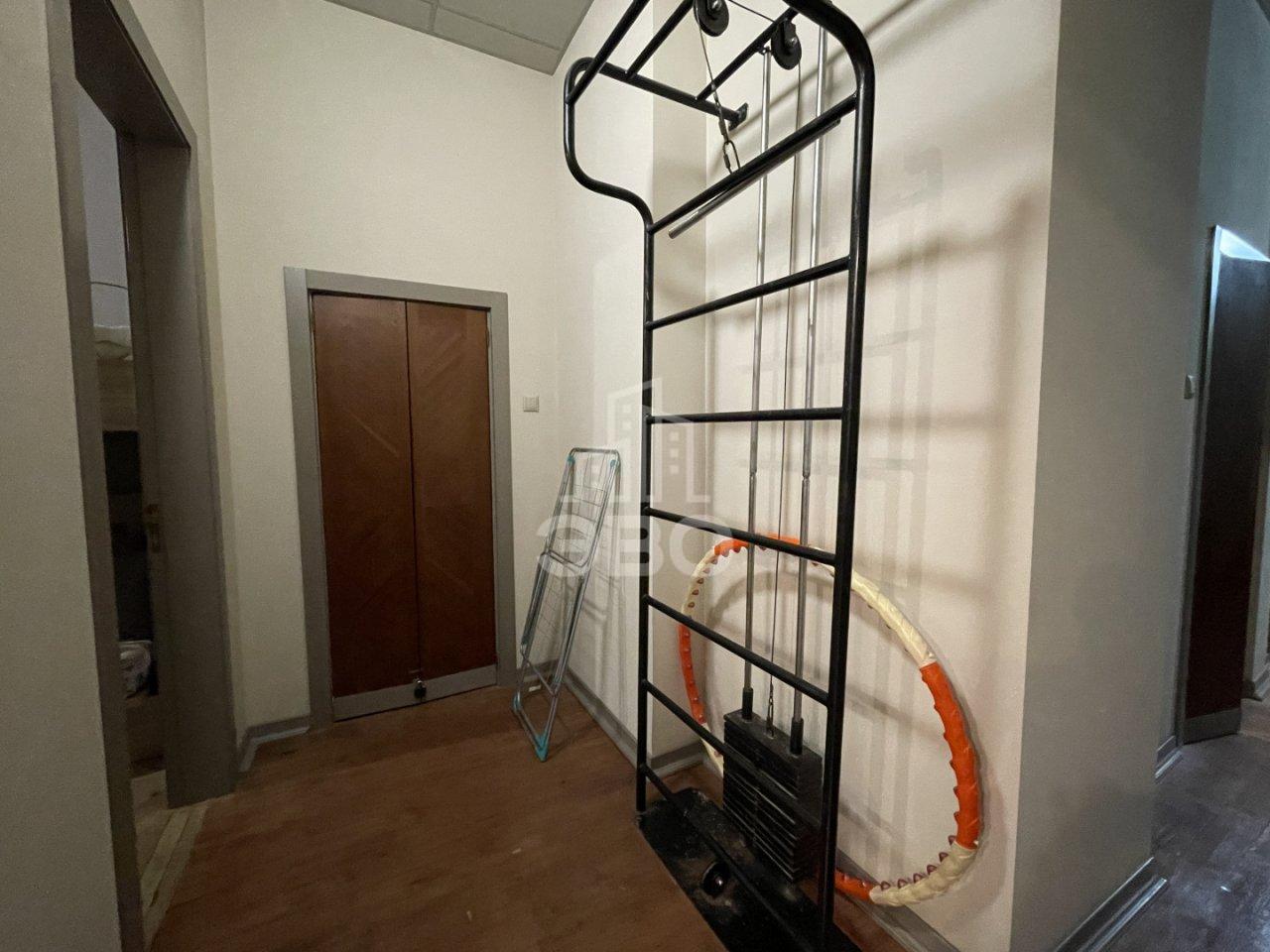 двухкомнатная квартира в Санкт-Петербурге по адресу: Маяковского ул., 1