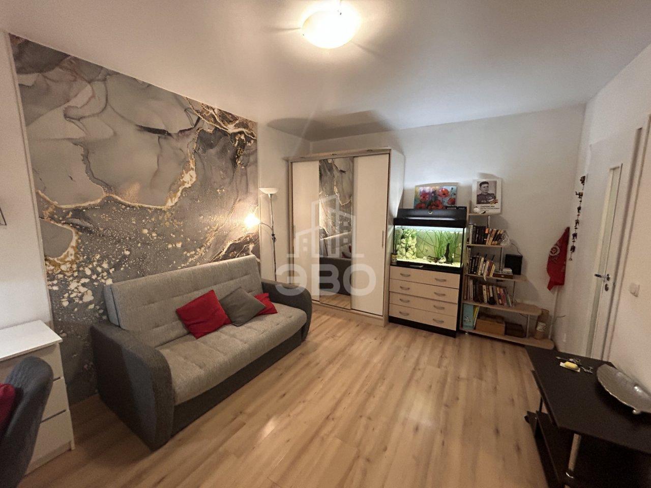 студия в Санкт-Петербурге по адресу: Вадима Шефнера ул., 12, к 1