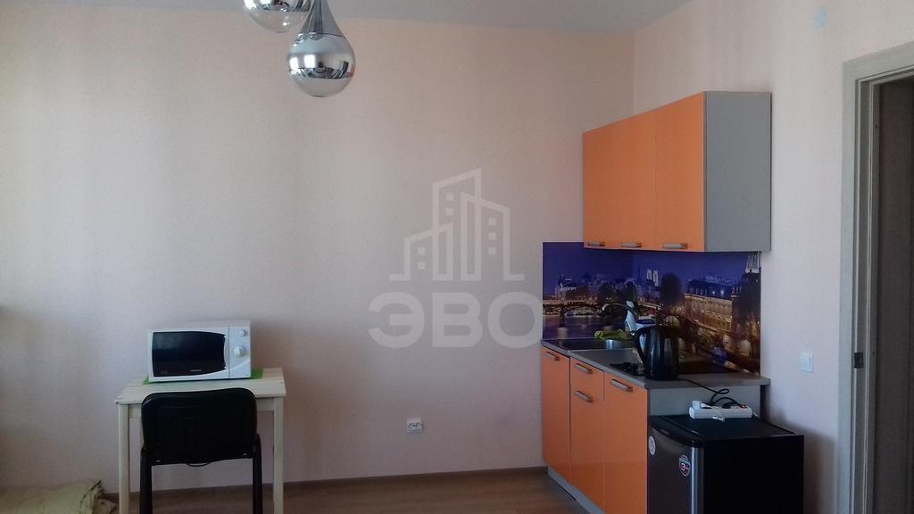 однокомнатная квартира в Санкт-Петербурге по адресу: Героев пр-кт., 23