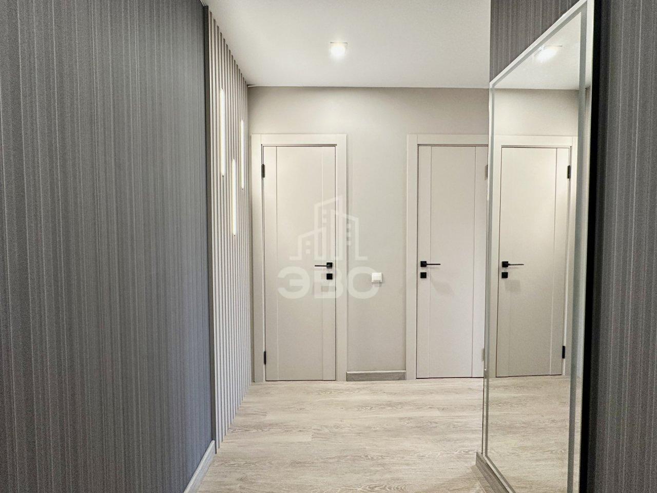 однокомнатная квартира в Санкт-Петербурге по адресу: Хошимина ул., 10