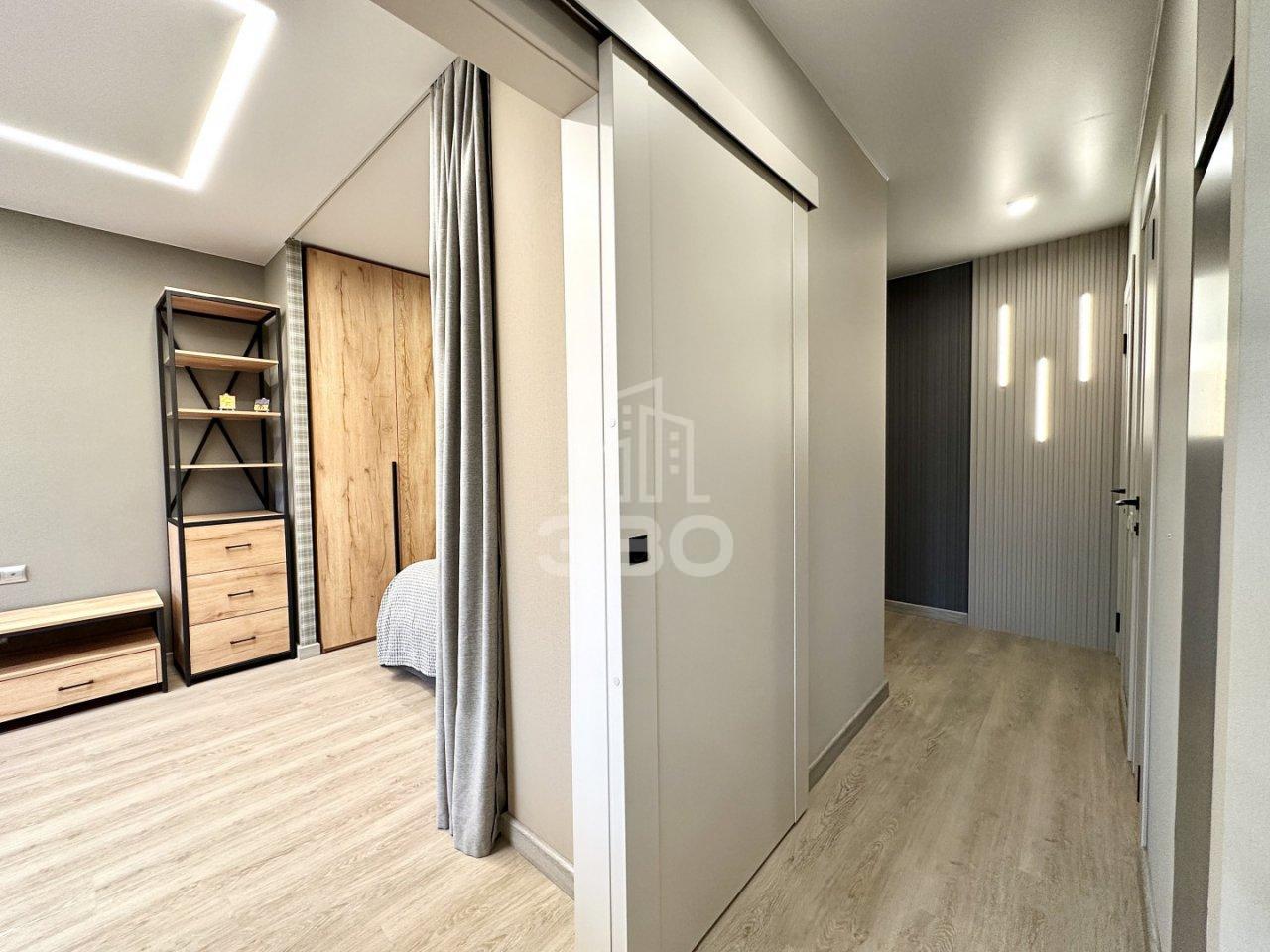 однокомнатная квартира в Санкт-Петербурге по адресу: Хошимина ул., 10