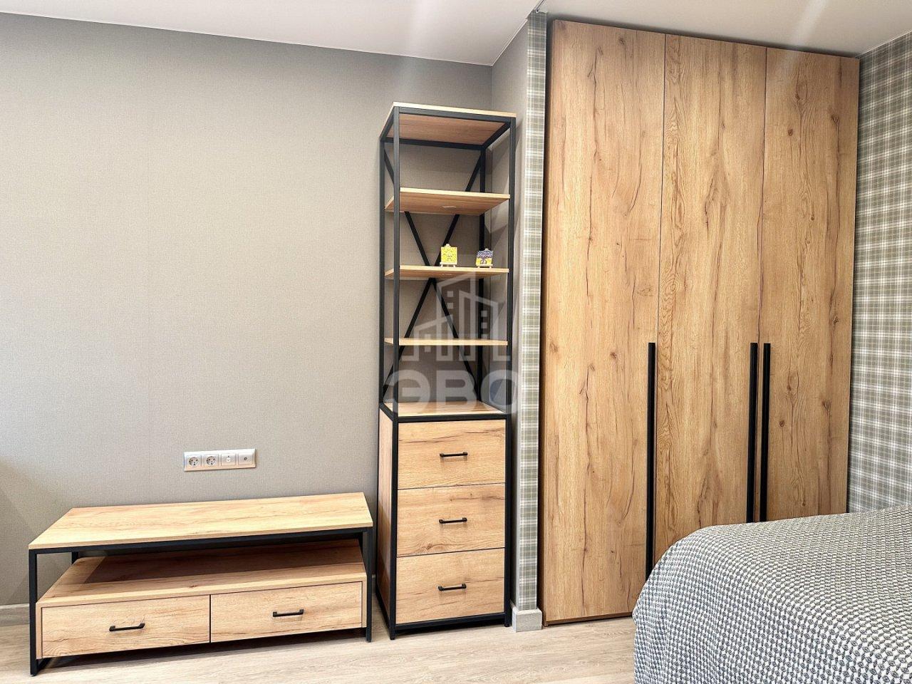 однокомнатная квартира в Санкт-Петербурге по адресу: Хошимина ул., 10