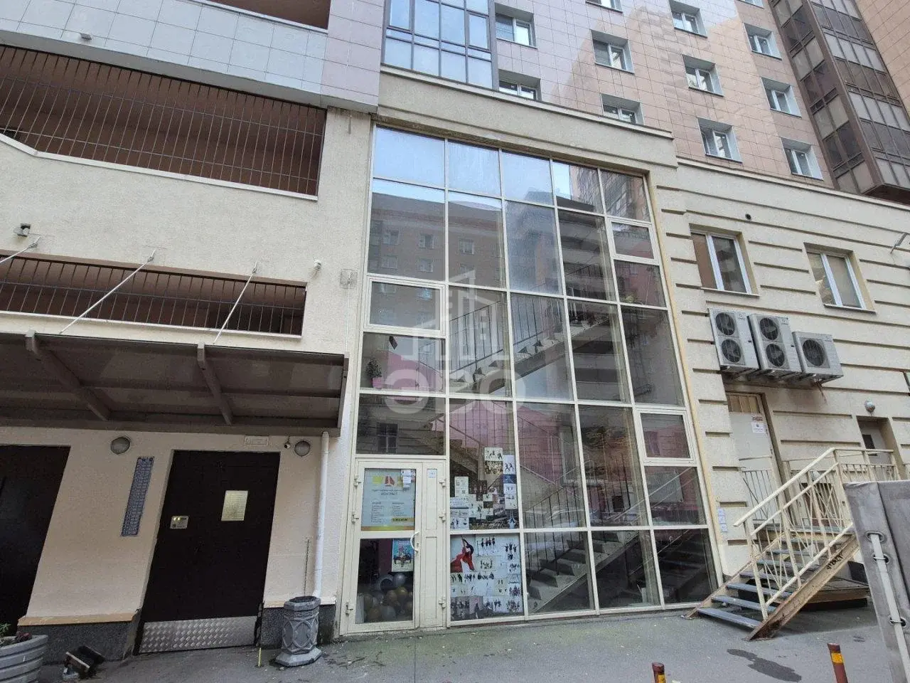коммерция в Санкт-Петербурге по адресу: Есенина ул., 1, к 1, литера А