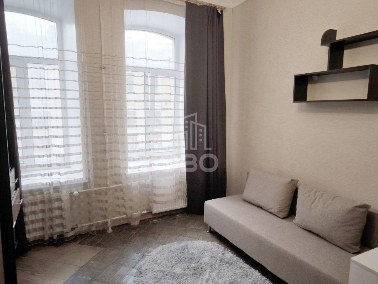 комната в Санкт-Петербурге по адресу: Литейный проспект, 31