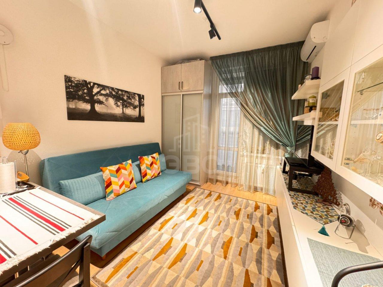 студия в Санкт-Петербурге по адресу: Новолитовская ул., 12