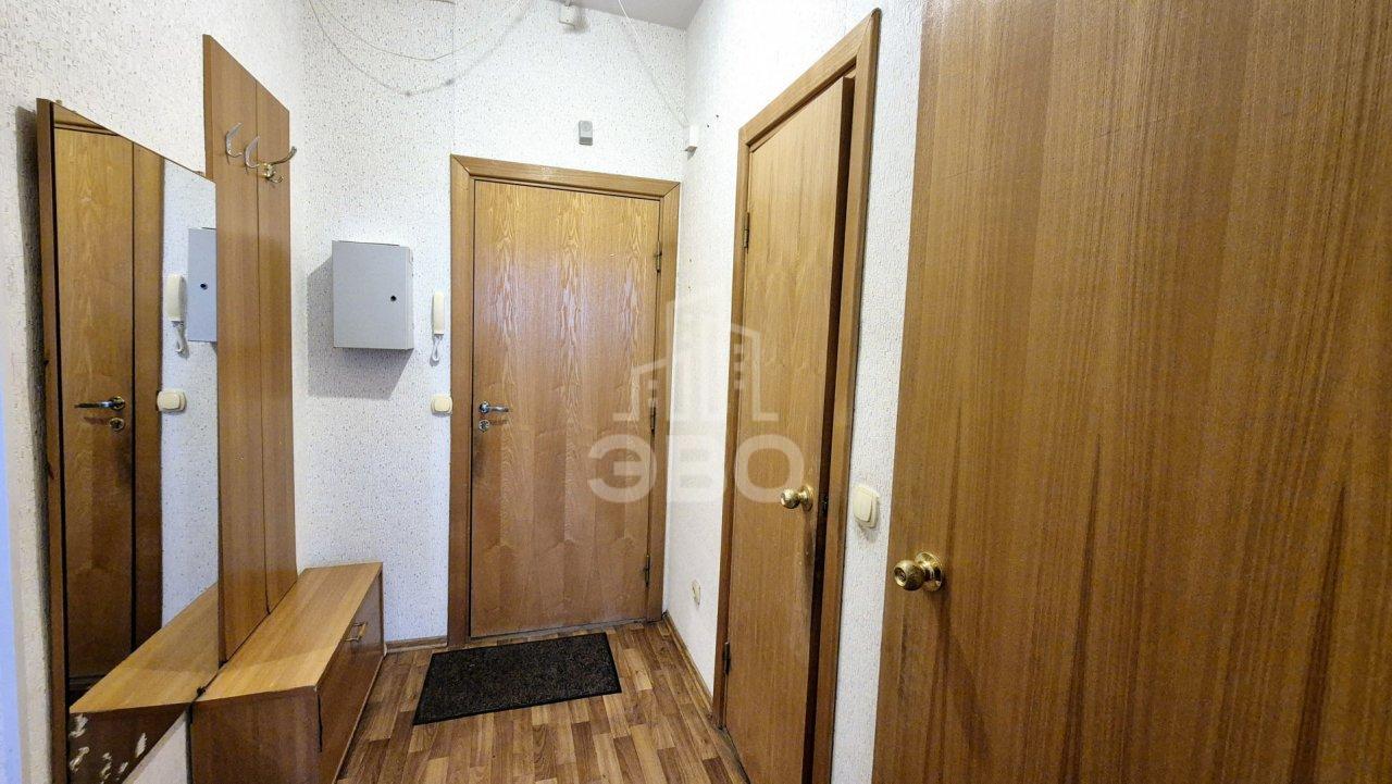 однокомнатная квартира в Санкт-Петербурге по адресу: Доблести ул., 17, к 2