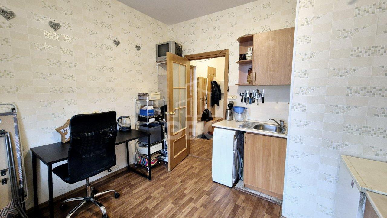 однокомнатная квартира в Санкт-Петербурге по адресу: Доблести ул., 17, к 2