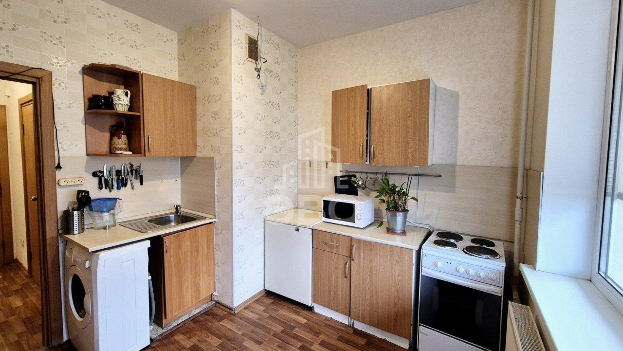 однокомнатная квартира в Санкт-Петербурге по адресу: Доблести ул., 17, к 2