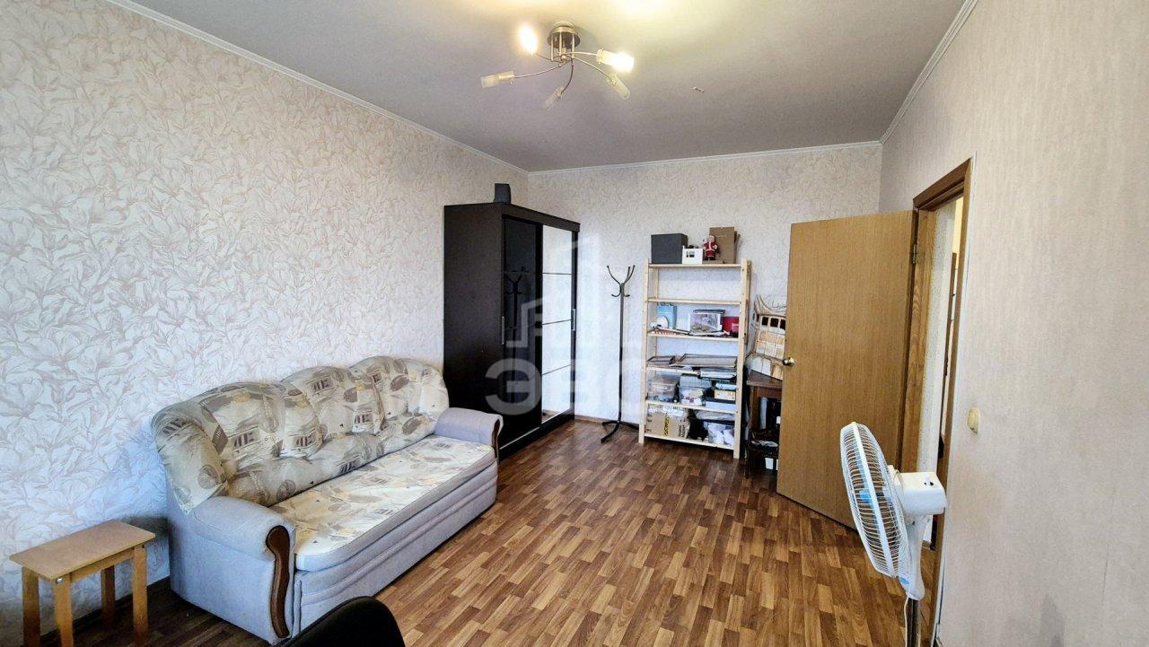 однокомнатная квартира в Санкт-Петербурге по адресу: Доблести ул., 17, к 2