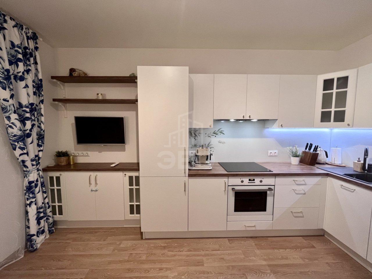 двухкомнатная квартира в Санкт-Петербурге по адресу: Ветеранов проспект, 171, к 5