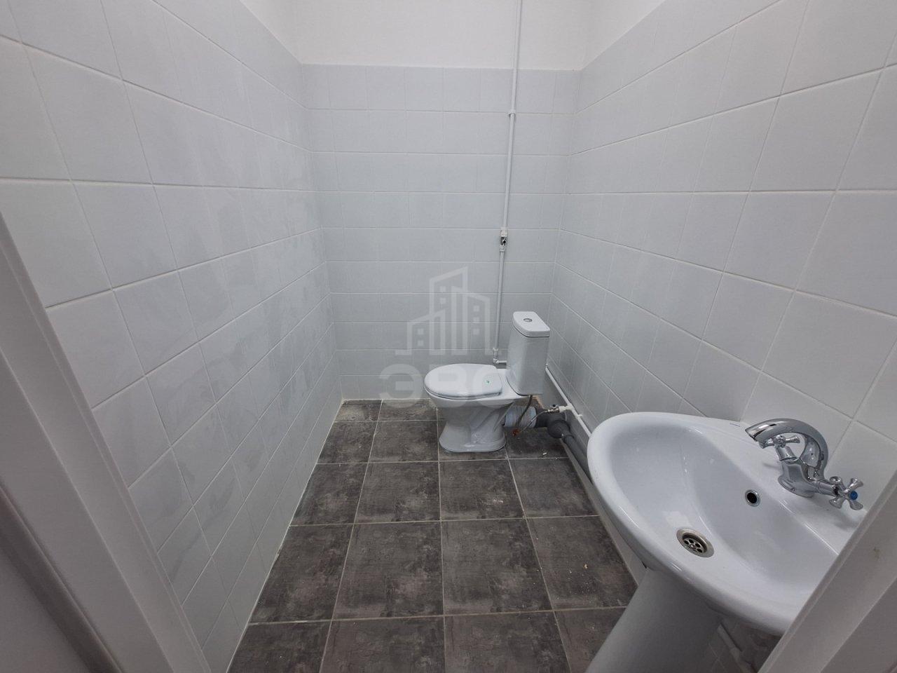 коммерция в Санкт-Петербурге по адресу: Лиговский проспект, 50, литера Р