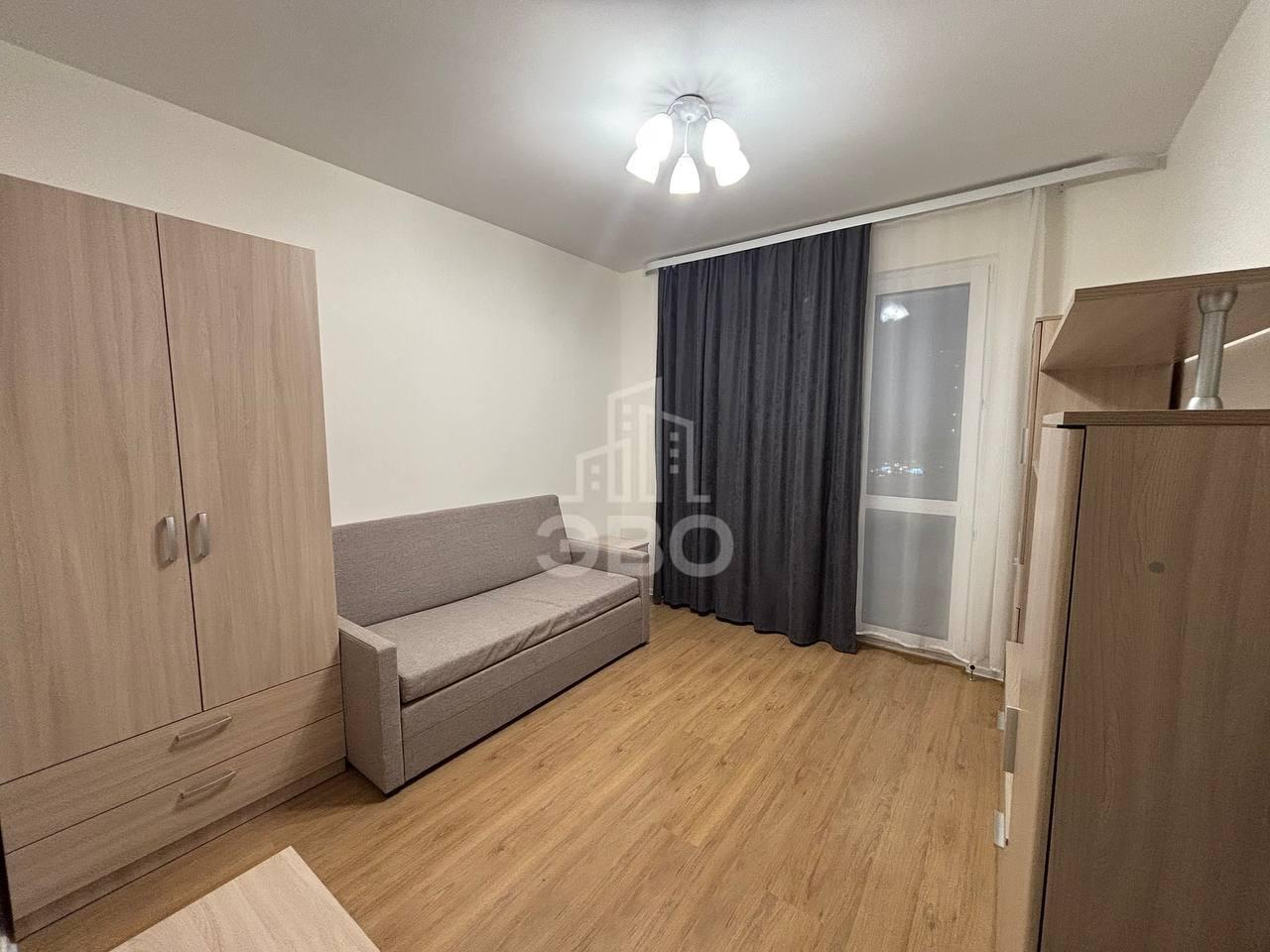 однокомнатная квартира в Санкт-Петербурге по адресу: Дыбенко ул., 7, к 1, строение 1