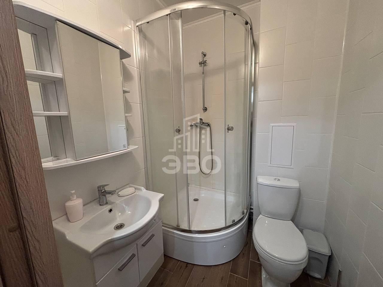 однокомнатная квартира в Санкт-Петербурге по адресу: Дыбенко ул., 7, к 1, строение 1