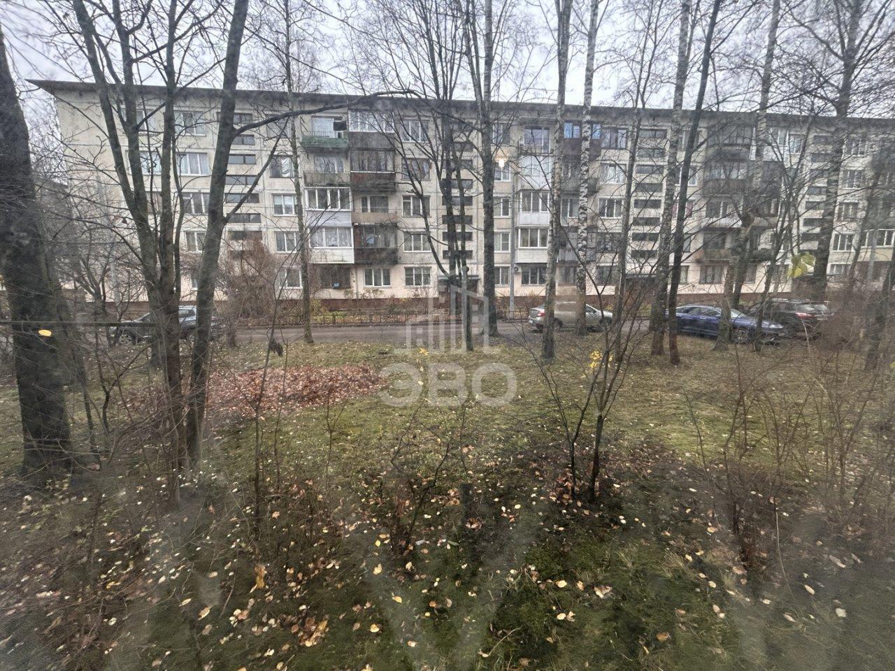 двухкомнатная квартира в Санкт-Петербурге по адресу: Верности ул., 48