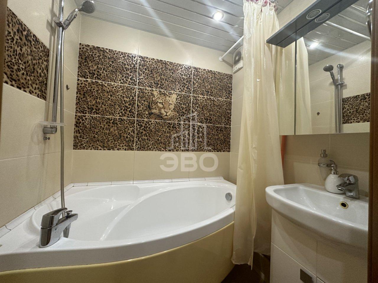 двухкомнатная квартира в Санкт-Петербурге по адресу: Маршала Блюхера проспект, 21, к 3