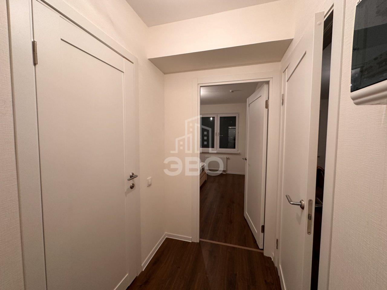 однокомнатная квартира в Санкт-Петербурге по адресу: Большевиков проспект, 68, к 1