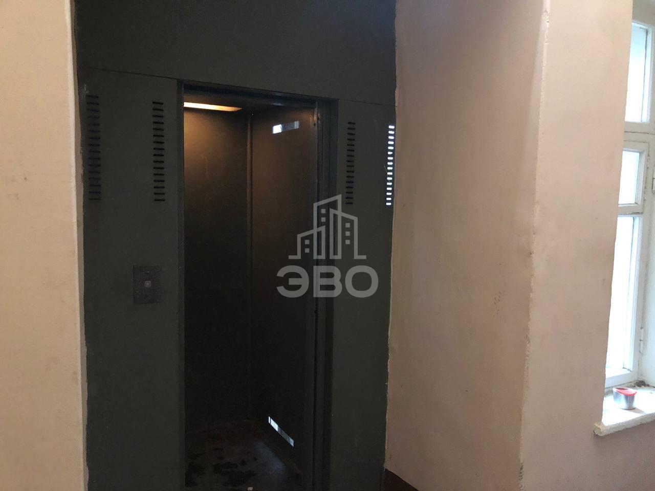 комната в Санкт-Петербурге по адресу: Расстанная ул., 25