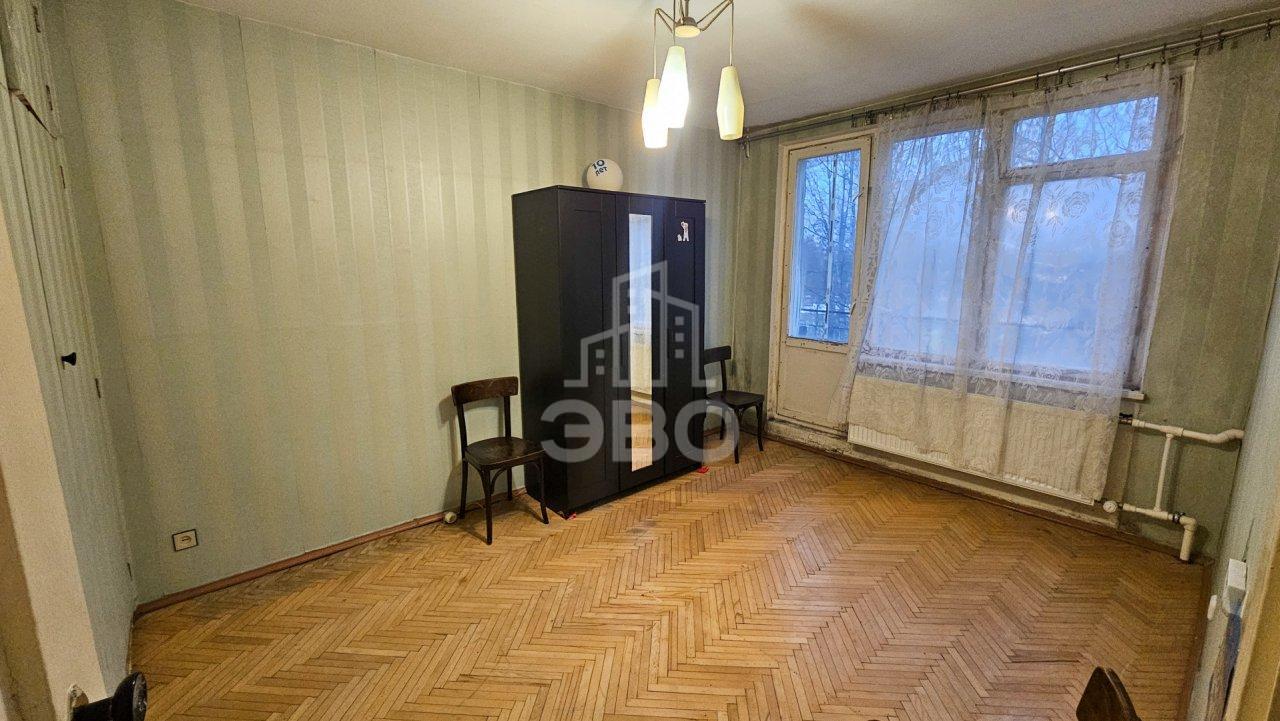 двухкомнатная квартира в Санкт-Петербурге по адресу: Славы проспект, 10, к 5