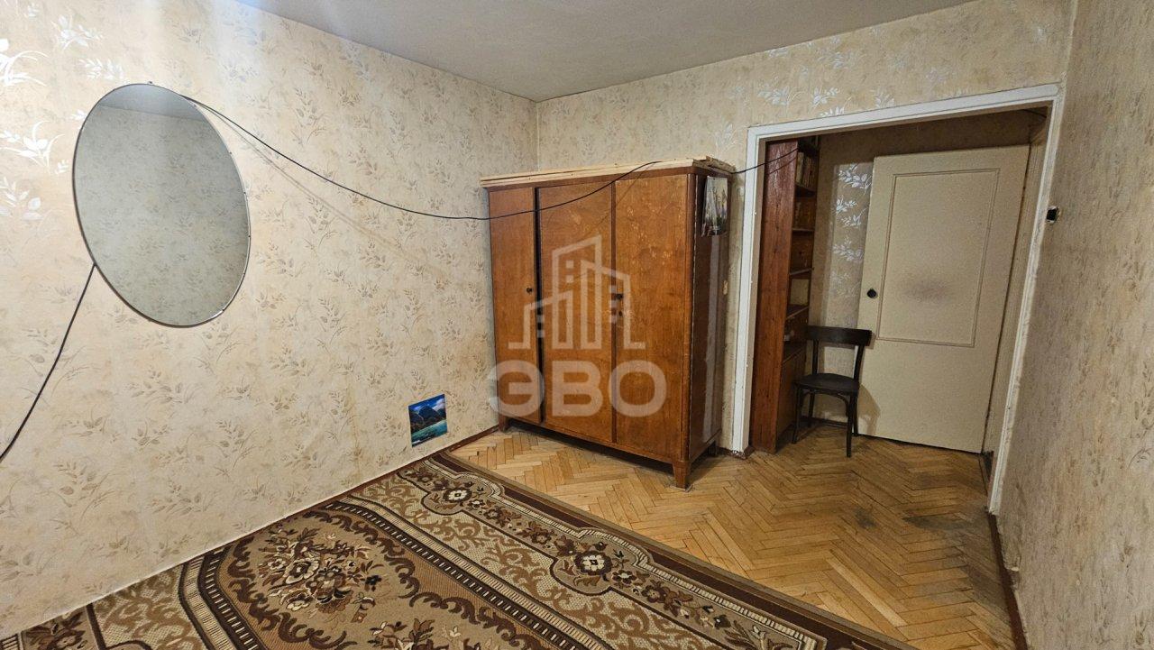 двухкомнатная квартира в Санкт-Петербурге по адресу: Славы проспект, 10, к 5