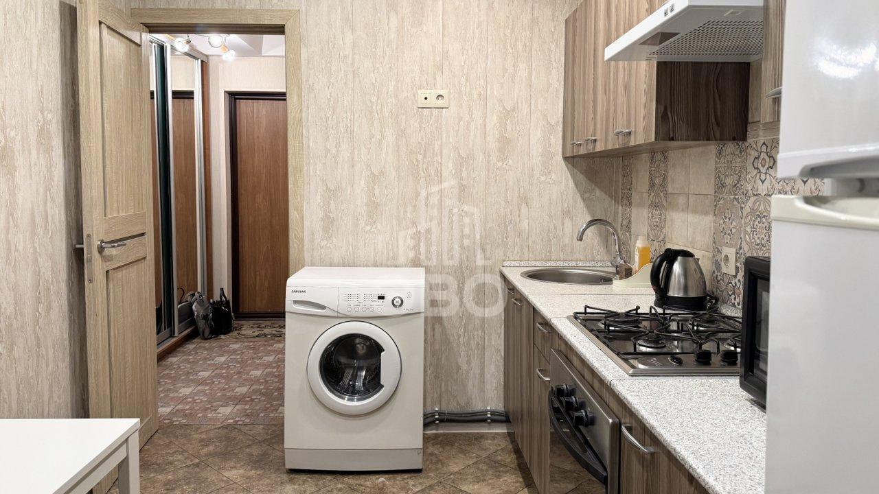 однокомнатная квартира в Санкт-Петербурге по адресу: Большевиков проспект, 15