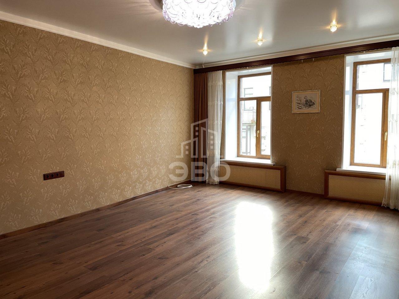 двухкомнатная квартира в Санкт-Петербурге по адресу: Вакуленчука ул., 4