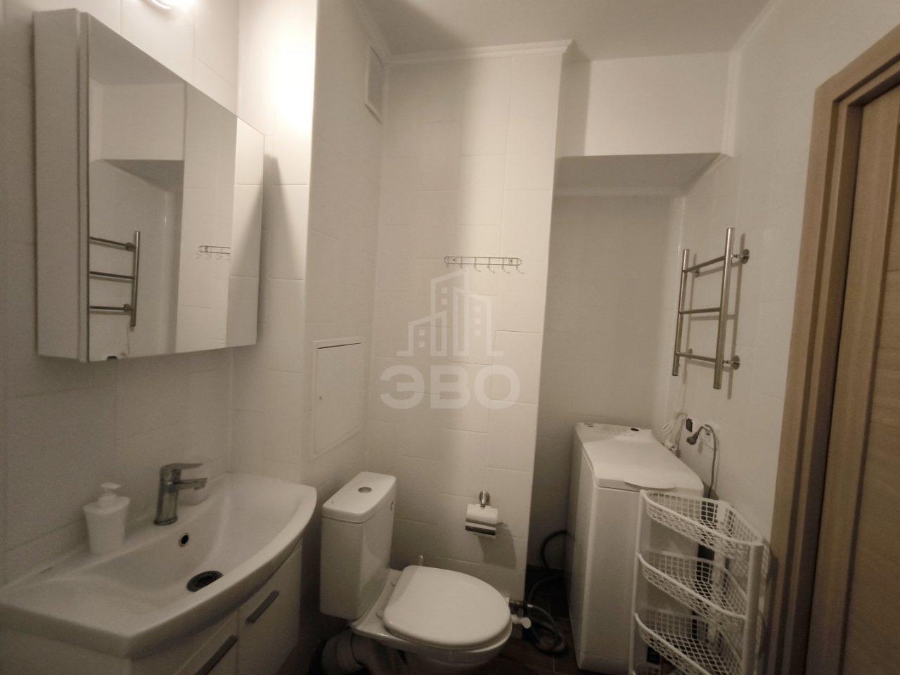 однокомнатная квартира в Санкт-Петербурге по адресу: Дыбенко ул., 5, к 7