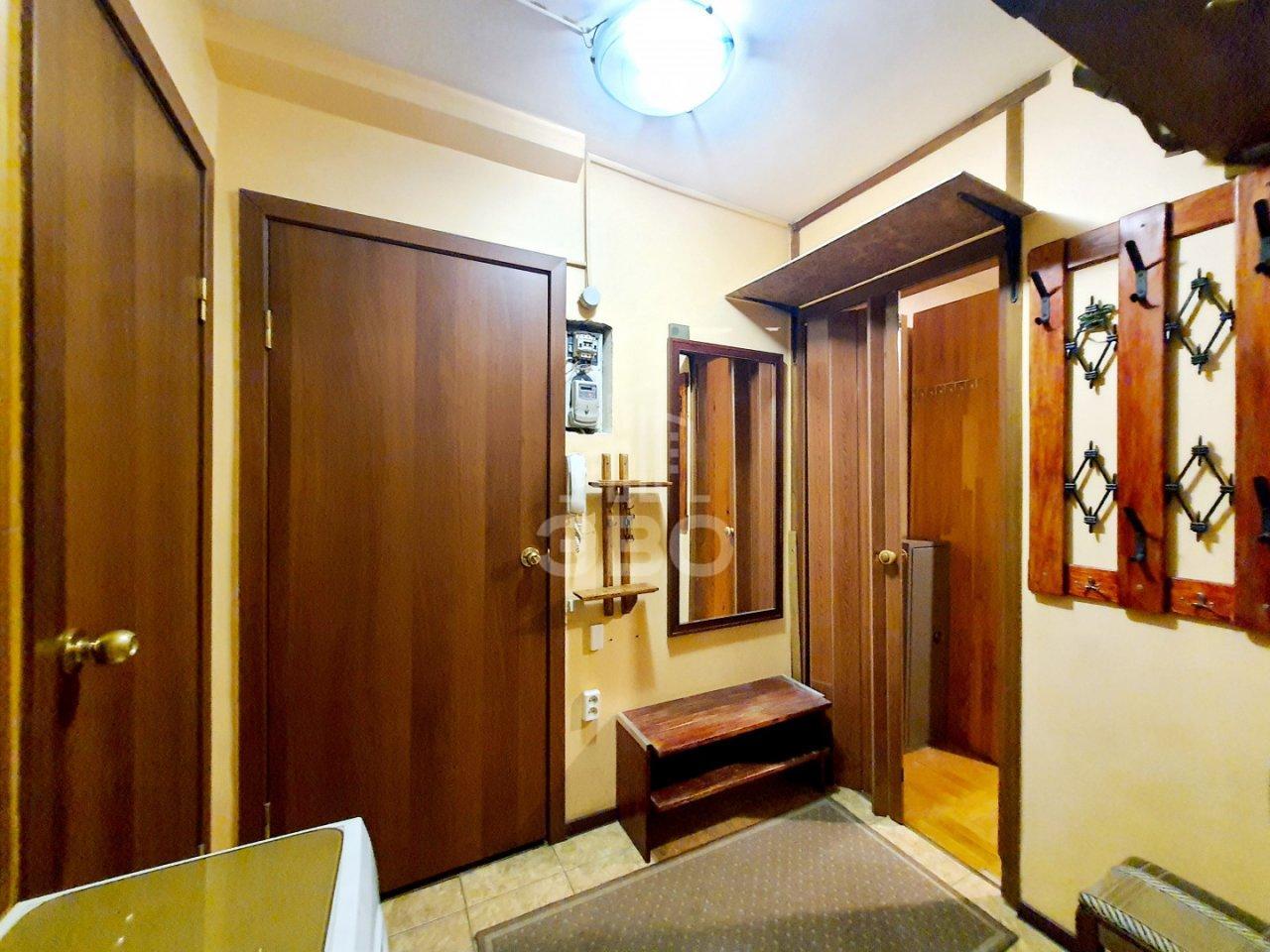 трехкомнатная квартира в Санкт-Петербурге по адресу: Дачный проспект, 5, к 4