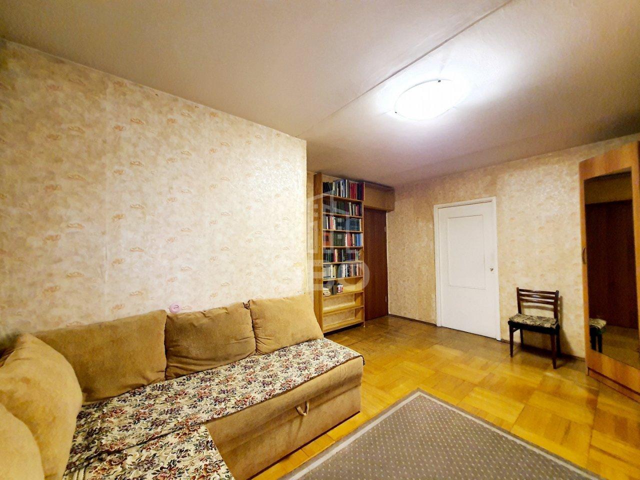 трехкомнатная квартира в Санкт-Петербурге по адресу: Дачный проспект, 5, к 4