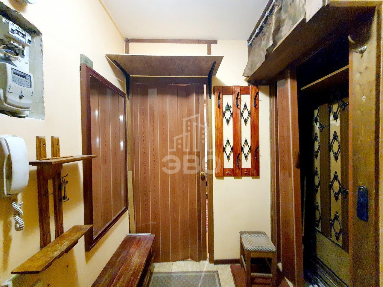 трехкомнатная квартира в Санкт-Петербурге по адресу: Дачный проспект, 5, к 4