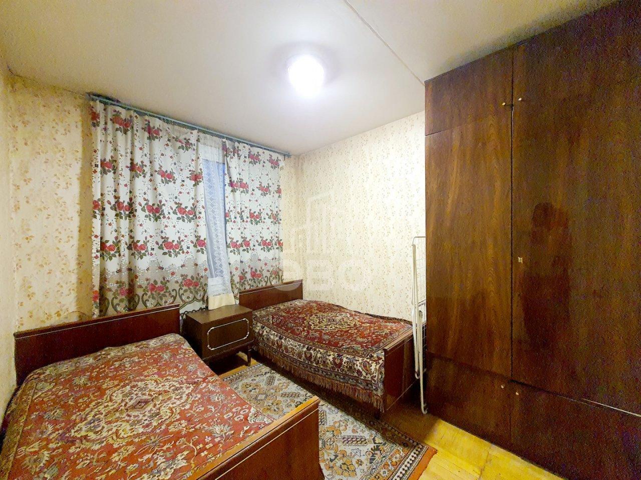 трехкомнатная квартира в Санкт-Петербурге по адресу: Дачный проспект, 5, к 4