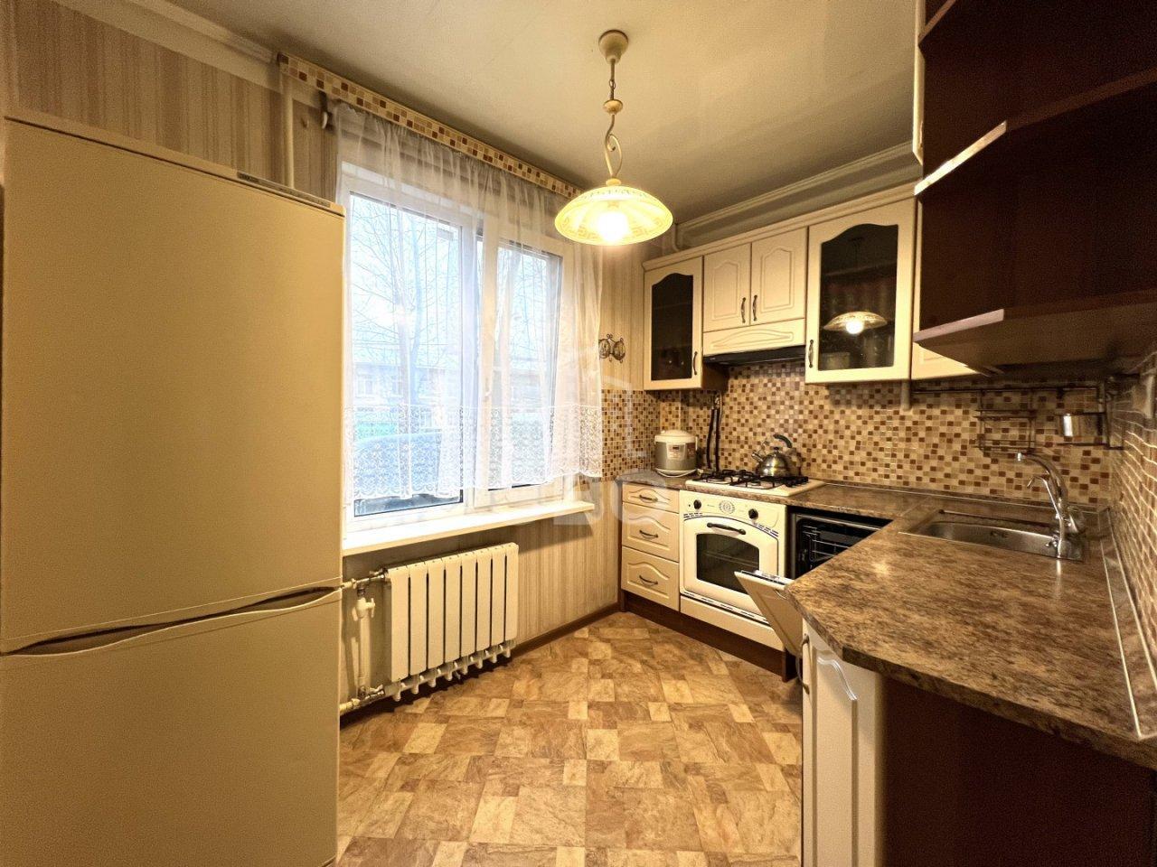 трехкомнатная квартира в Санкт-Петербурге по адресу: Красных Зорь б-р., 24