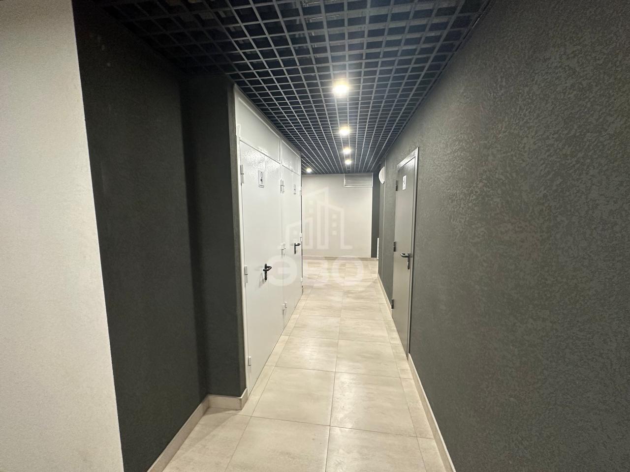 трехкомнатная квартира в Санкт-Петербурге по адресу: Лиственная ул., 20, к 2, строение 1