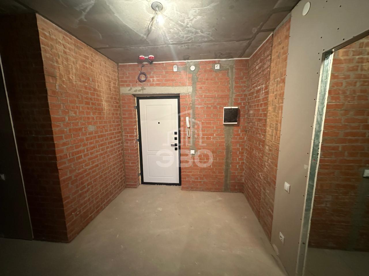 трехкомнатная квартира в Санкт-Петербурге по адресу: Лиственная ул., 20, к 2, строение 1