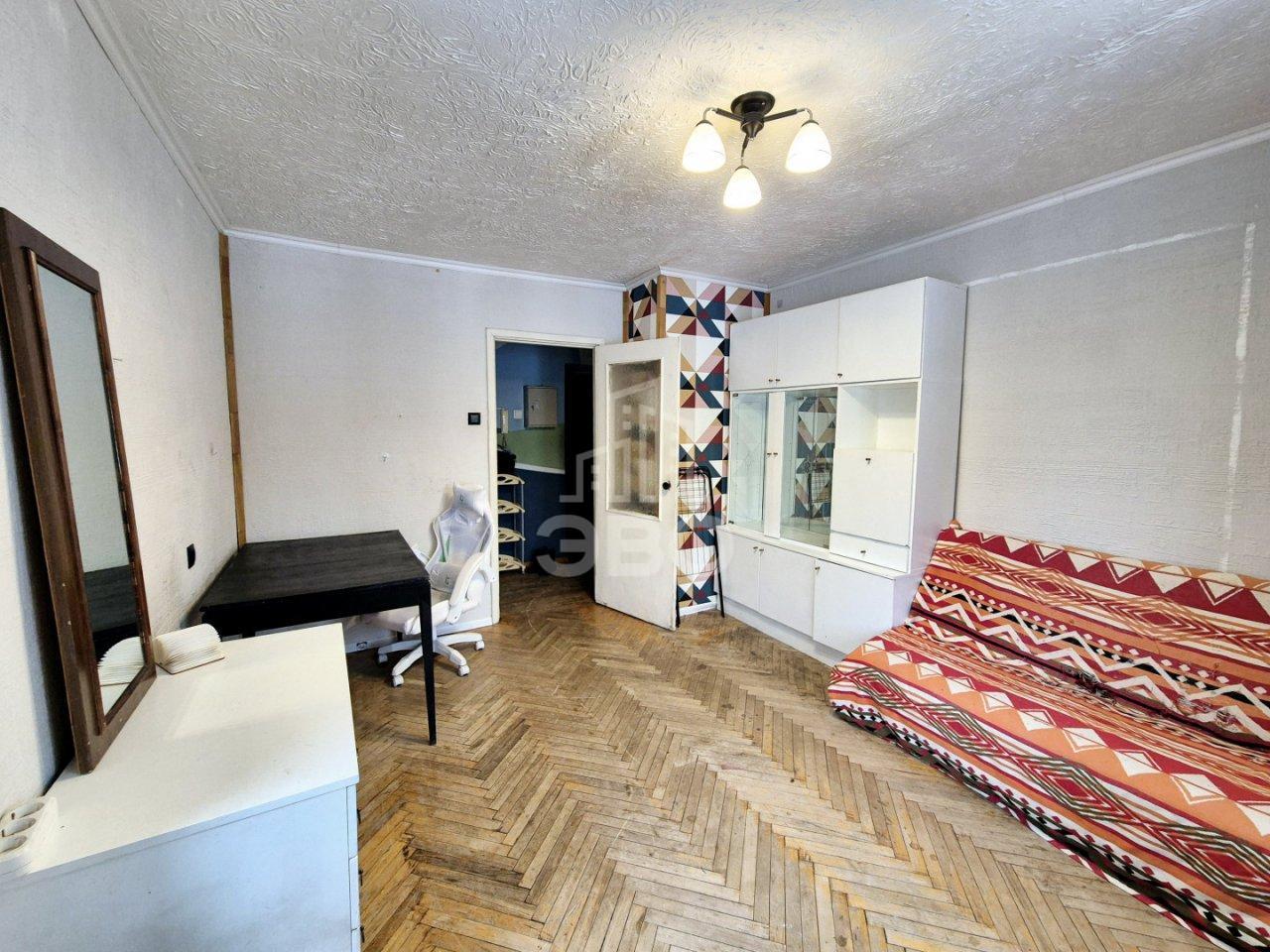 двухкомнатная квартира в Санкт-Петербурге по адресу: Карпинского ул., 14