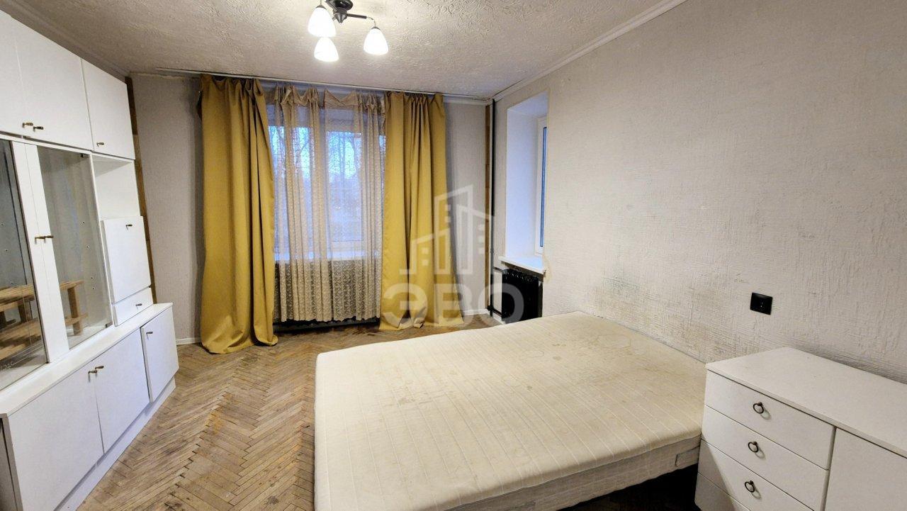 двухкомнатная квартира в Санкт-Петербурге по адресу: Карпинского ул., 14