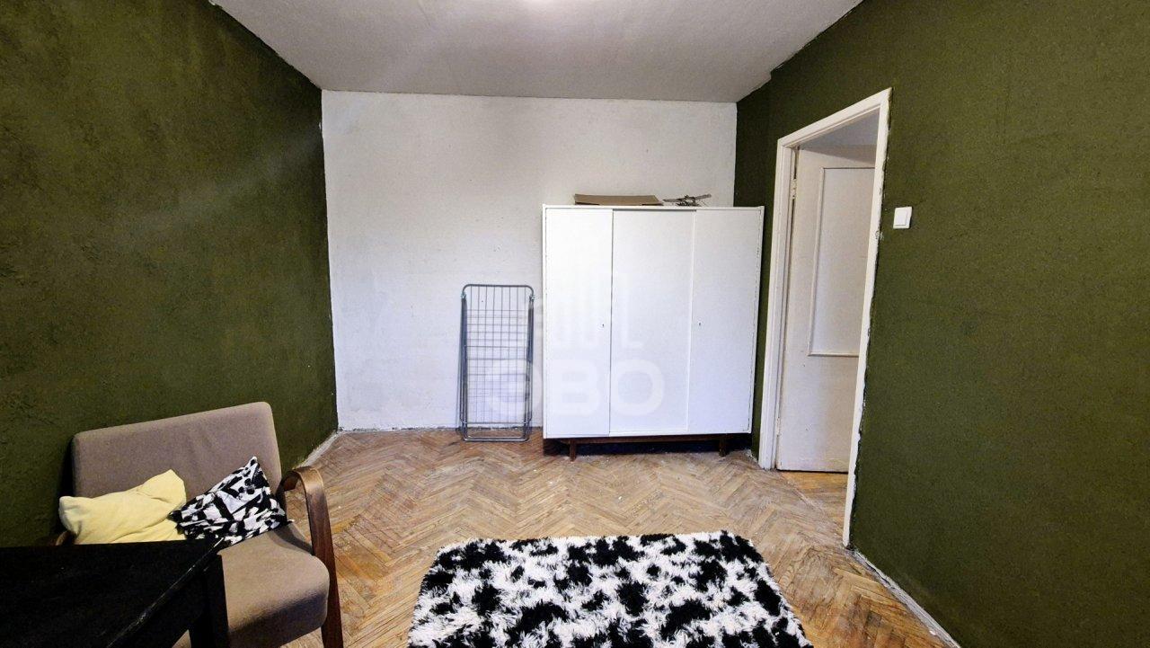 двухкомнатная квартира в Санкт-Петербурге по адресу: Карпинского ул., 14