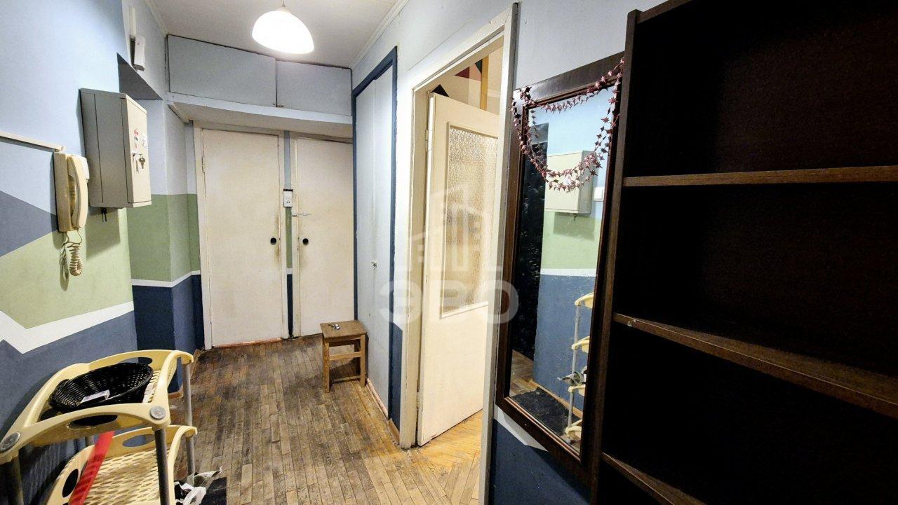 двухкомнатная квартира в Санкт-Петербурге по адресу: Карпинского ул., 14