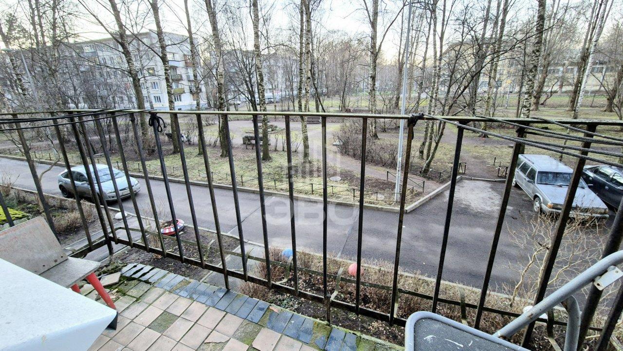 двухкомнатная квартира в Санкт-Петербурге по адресу: Карпинского ул., 14