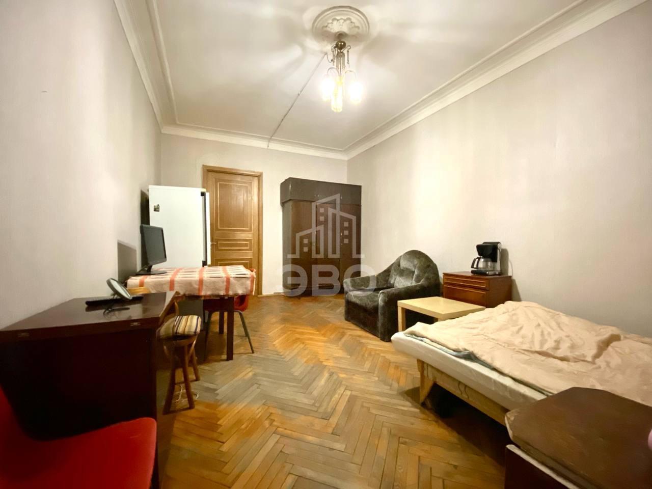 комната в Санкт-Петербурге по адресу: Гданьская ул., 3