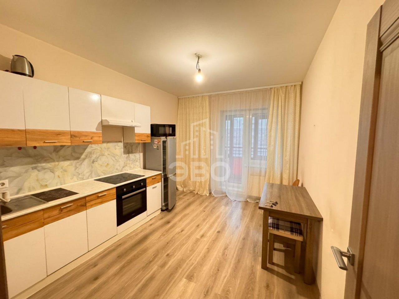 однокомнатная квартира в Санкт-Петербурге по адресу: Среднерогатская ул., 11, к 1