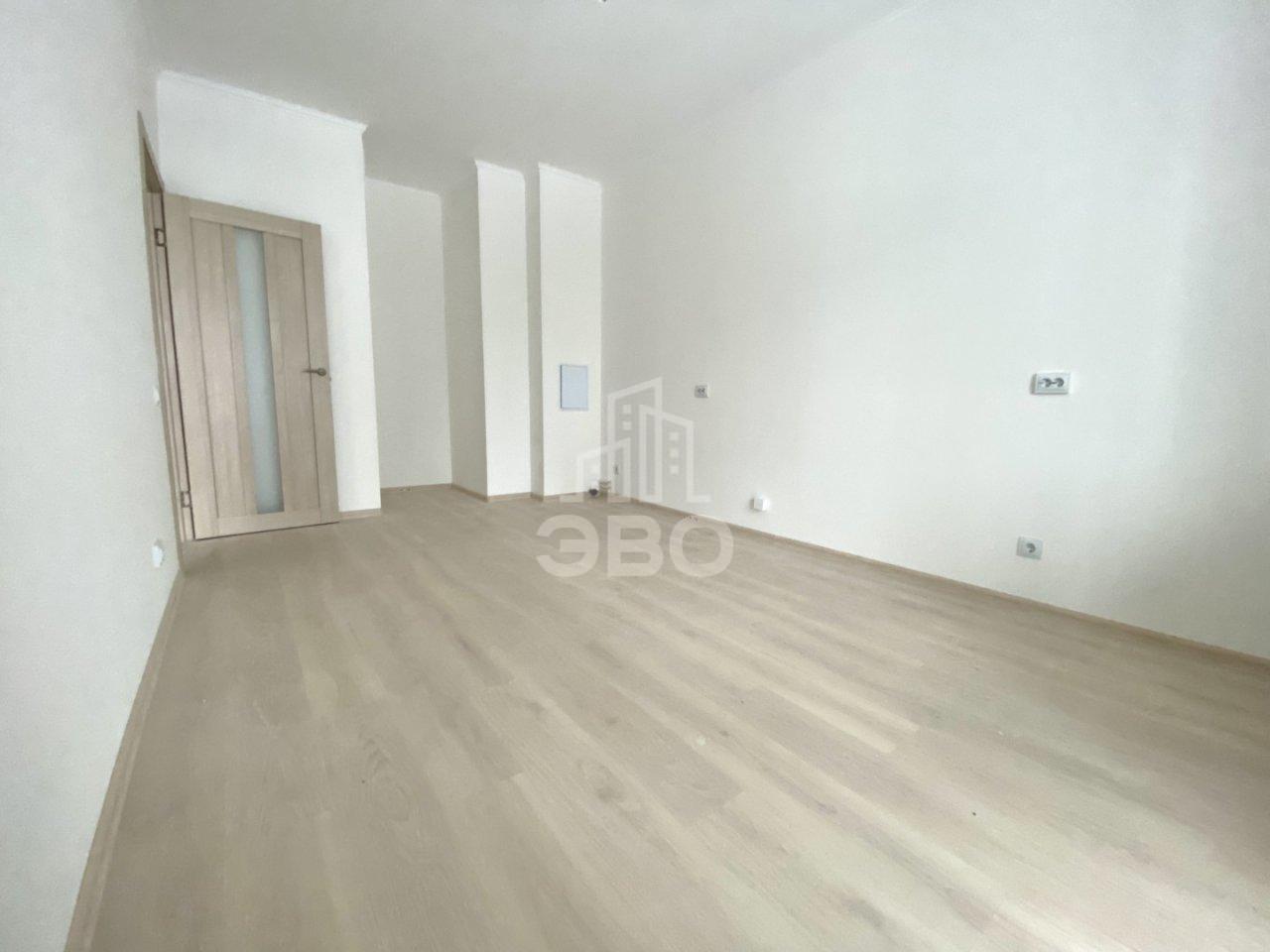 однокомнатная квартира в Санкт-Петербурге по адресу: Авиаконструкторов проспект, 63, строение 1