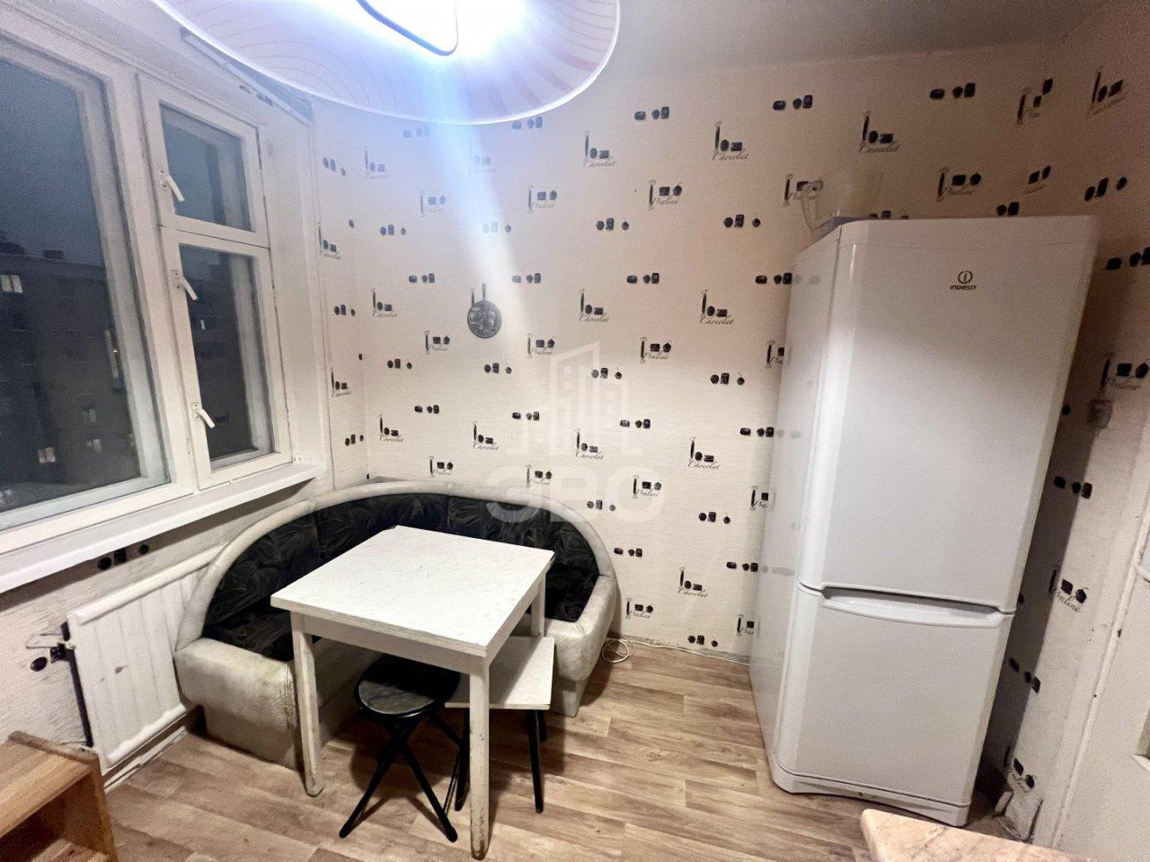 двухкомнатная квартира в Санкт-Петербурге по адресу: Искровский проспект, 3, к 2