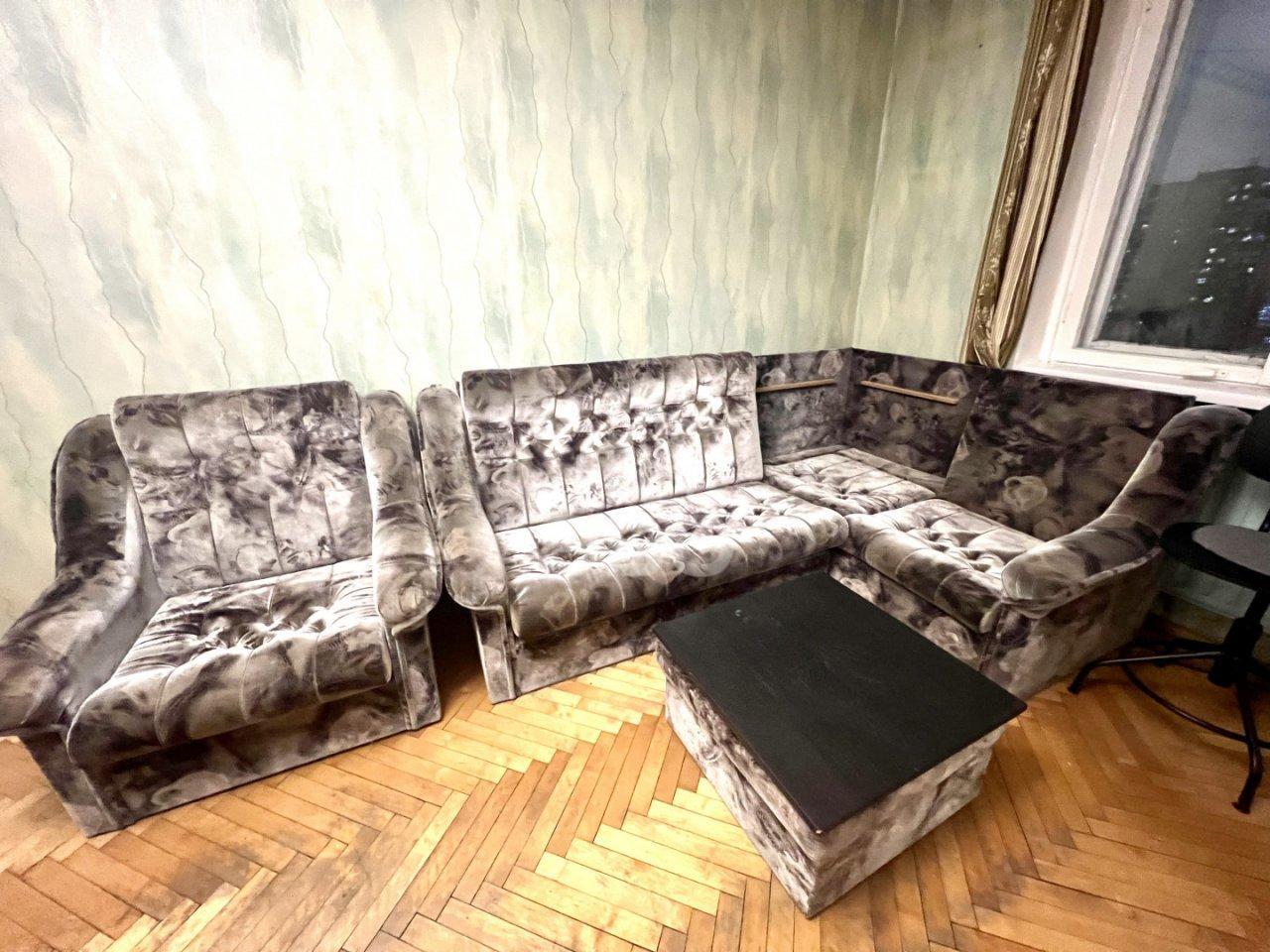 двухкомнатная квартира в Санкт-Петербурге по адресу: Искровский проспект, 3, к 2