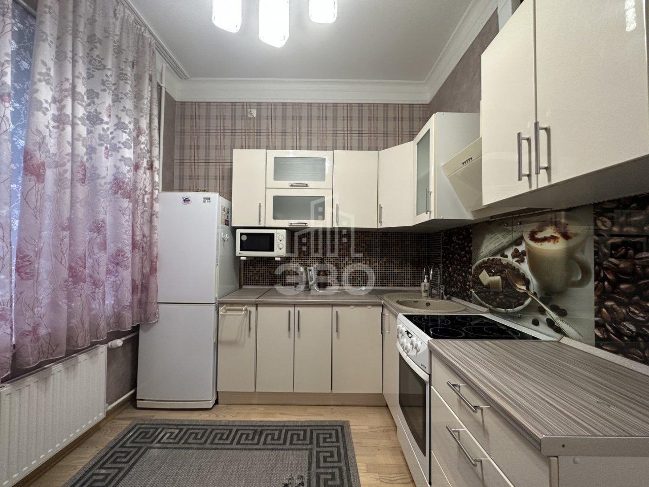 однокомнатная квартира в Санкт-Петербурге по адресу: Бадаева ул., 14, к 1, литера А