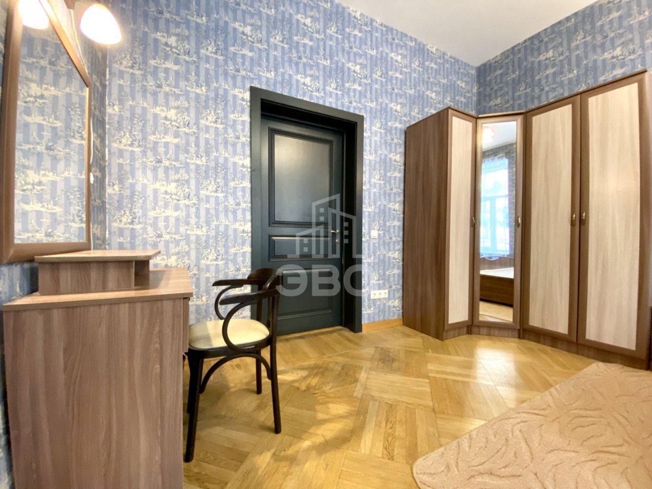 однокомнатная квартира в Санкт-Петербурге по адресу: Марата ул., 21