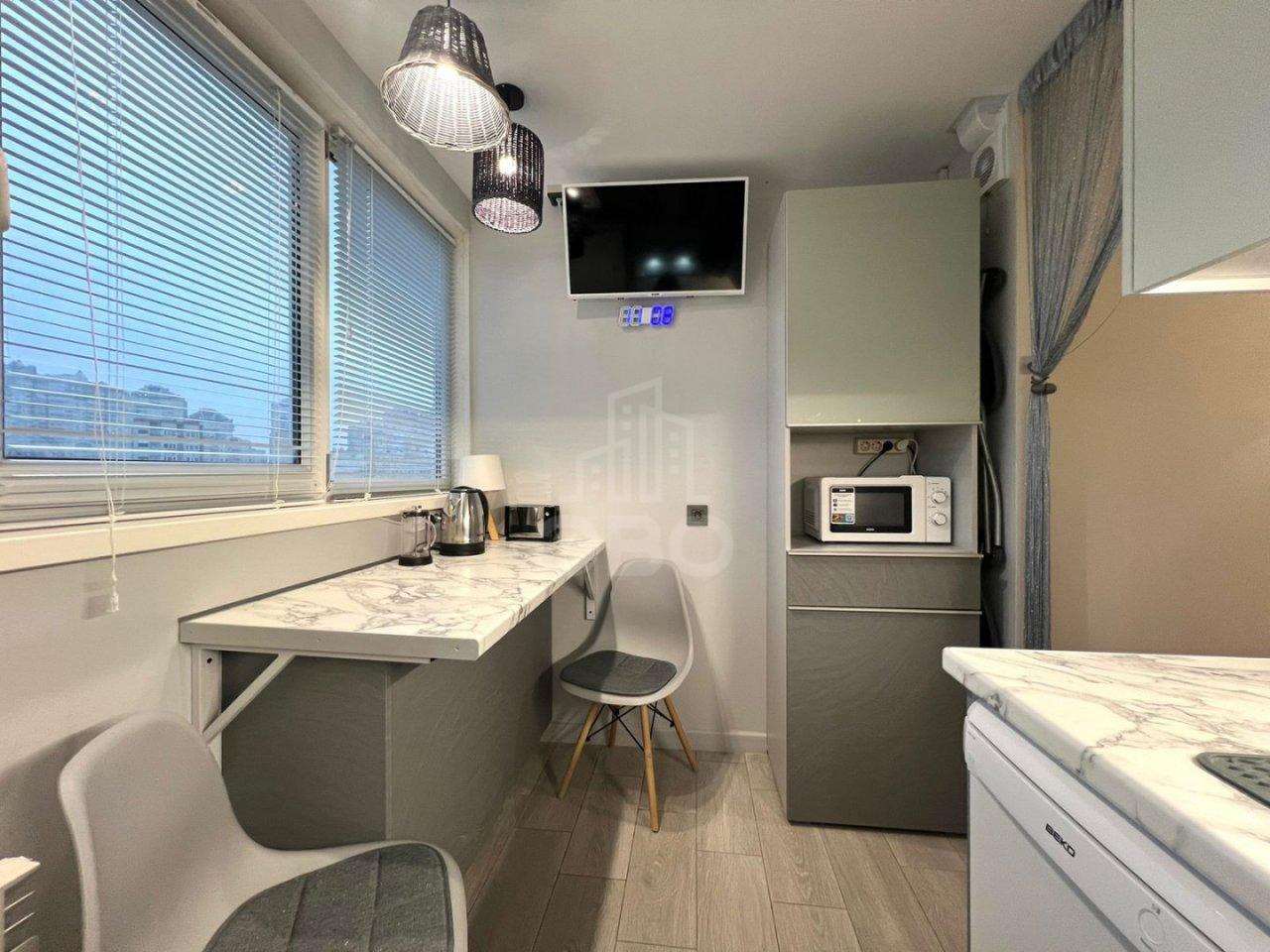 двухкомнатная квартира в Санкт-Петербурге по адресу: Есенина ул., 8, к 1